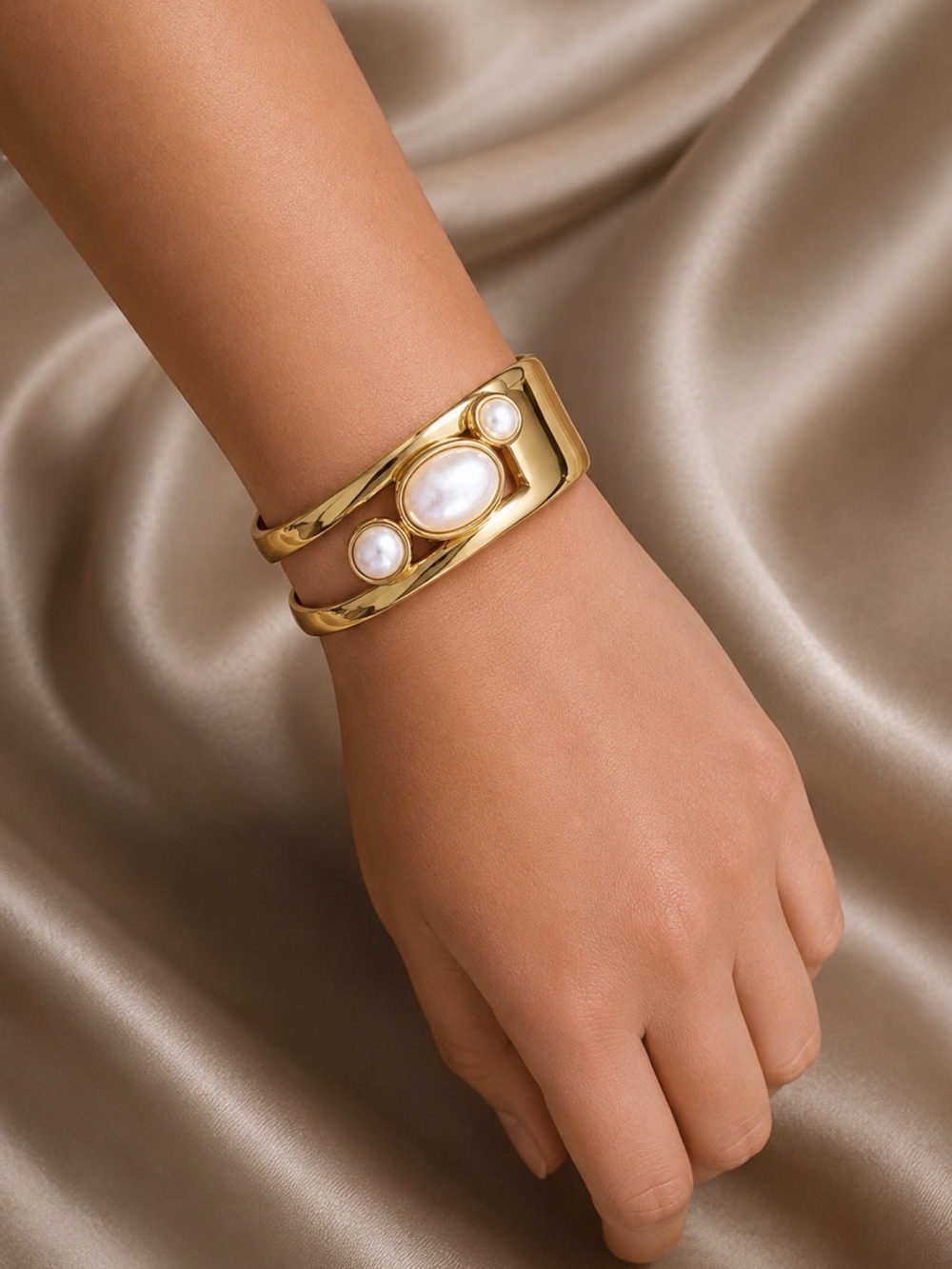 Vintage 18 K Gold plated Cuff Bracelet with Pearl Accents - Picture 13 of 14